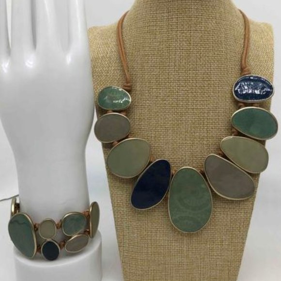 St. Thomas Jewelry - ST THOMAS Blue Agate Stones Necklace & Bracelet